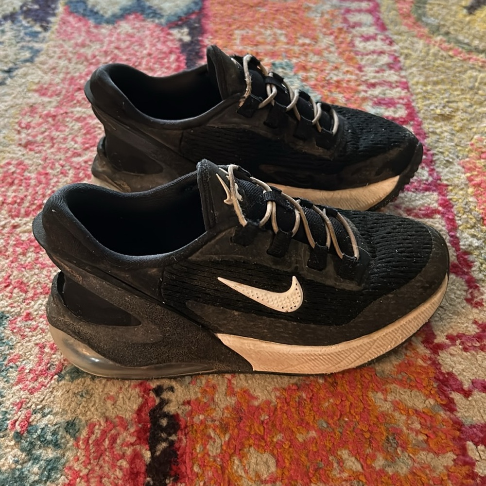 Nike Air Max 270